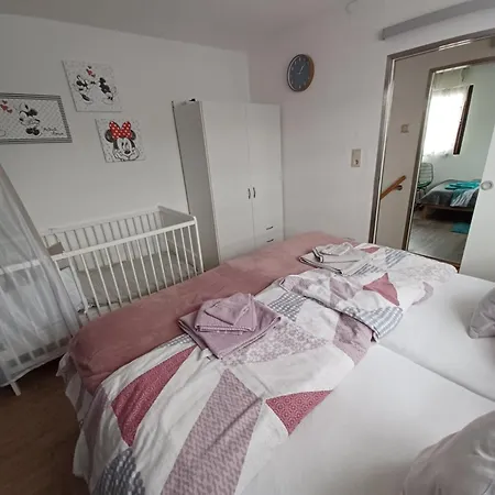 Casa vacanze Am Mattheiser Wald *